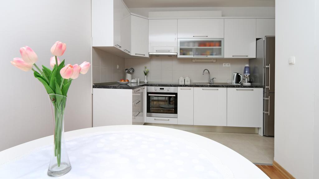 Antonijas Sunny Apartment Makarska Kültér fotó