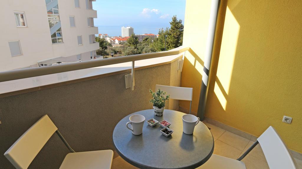 Antonijas Sunny Apartment Makarska Kültér fotó